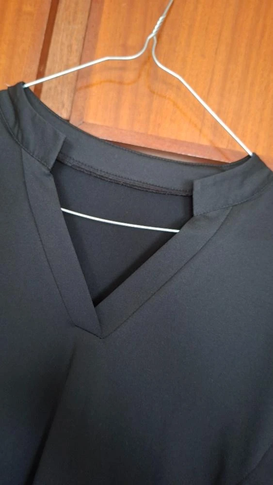 Hermosa blusa - detalles geniales - negra - talla XL – photo 4